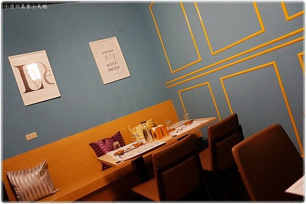 咖司果Kasgo：台中北屯』Kasgo咖司果║崇德路複合式美食，獨創火山麻辣龍蝦、牛排義大利麵，小資族的最愛~