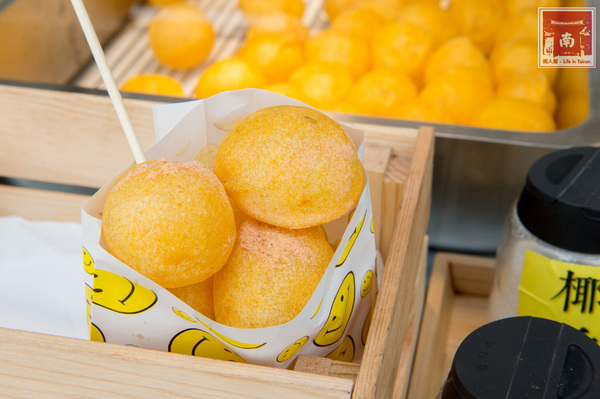 台灣番薯丸-手作地瓜球(正興店):【台南中西區】正興街|全台首創淋醬地瓜球|七種搖搖粉|抹茶新口味~台灣番薯丸-手作地瓜球(正興店)