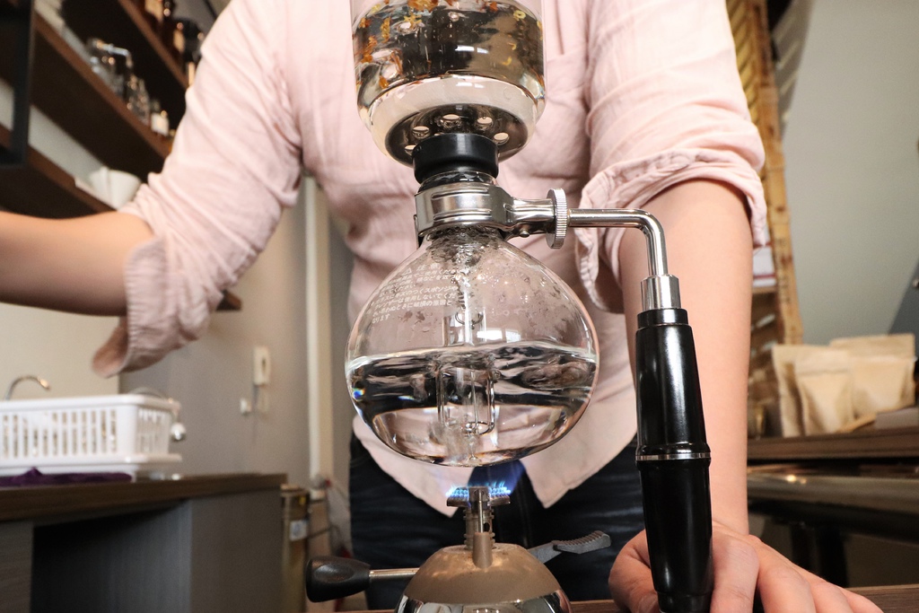 IMG_0668.JPG IMG_0668.JPG