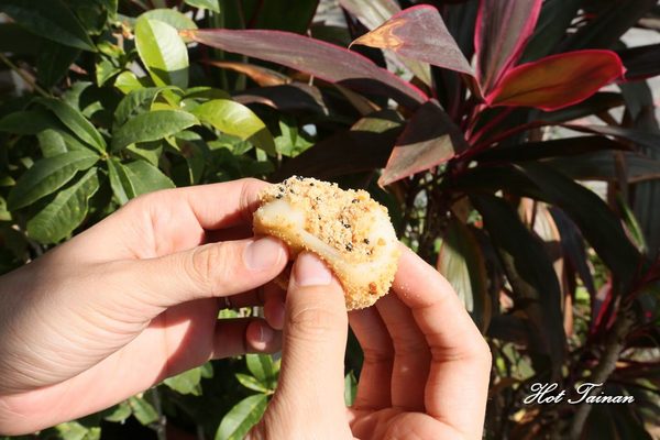 西螺祖傳麻糬大王冰上冰(西螺中山店)：【雲林美食】西螺在地綿蜜好滋味，吃一口源自於家的感覺：麻糬大王