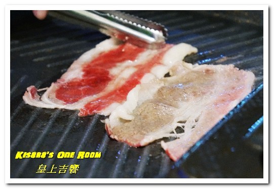 皇上吉饗極品唐風燒肉:忠孝敦化居酒屋吃到飽.現場DJ+燈光秀,唐風燒烤與日台甜品的饗宴──皇上吉饗