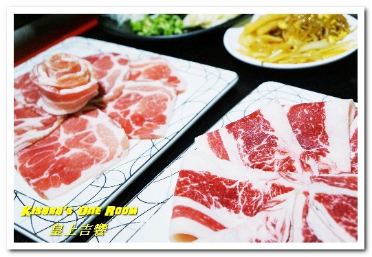 皇上吉饗極品唐風燒肉:忠孝敦化居酒屋吃到飽.現場DJ+燈光秀,唐風燒烤與日台甜品的饗宴──皇上吉饗