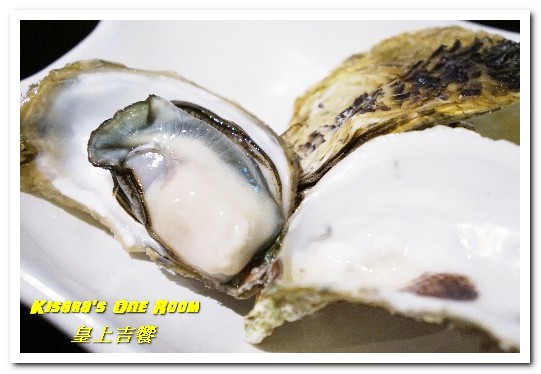 皇上吉饗極品唐風燒肉:忠孝敦化居酒屋吃到飽.現場DJ+燈光秀,唐風燒烤與日台甜品的饗宴──皇上吉饗