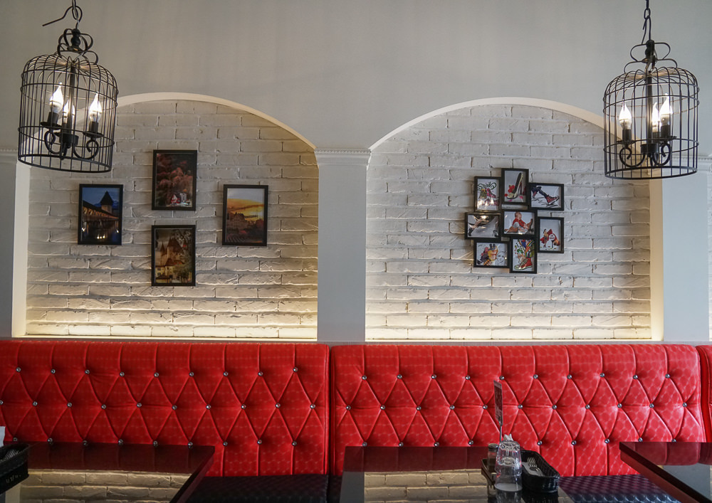 [高雄]秘蜜基地Bestie ltalian-萌萌高跟鞋主題!網美打卡超夯義大利餐廳 - 美食好芃友