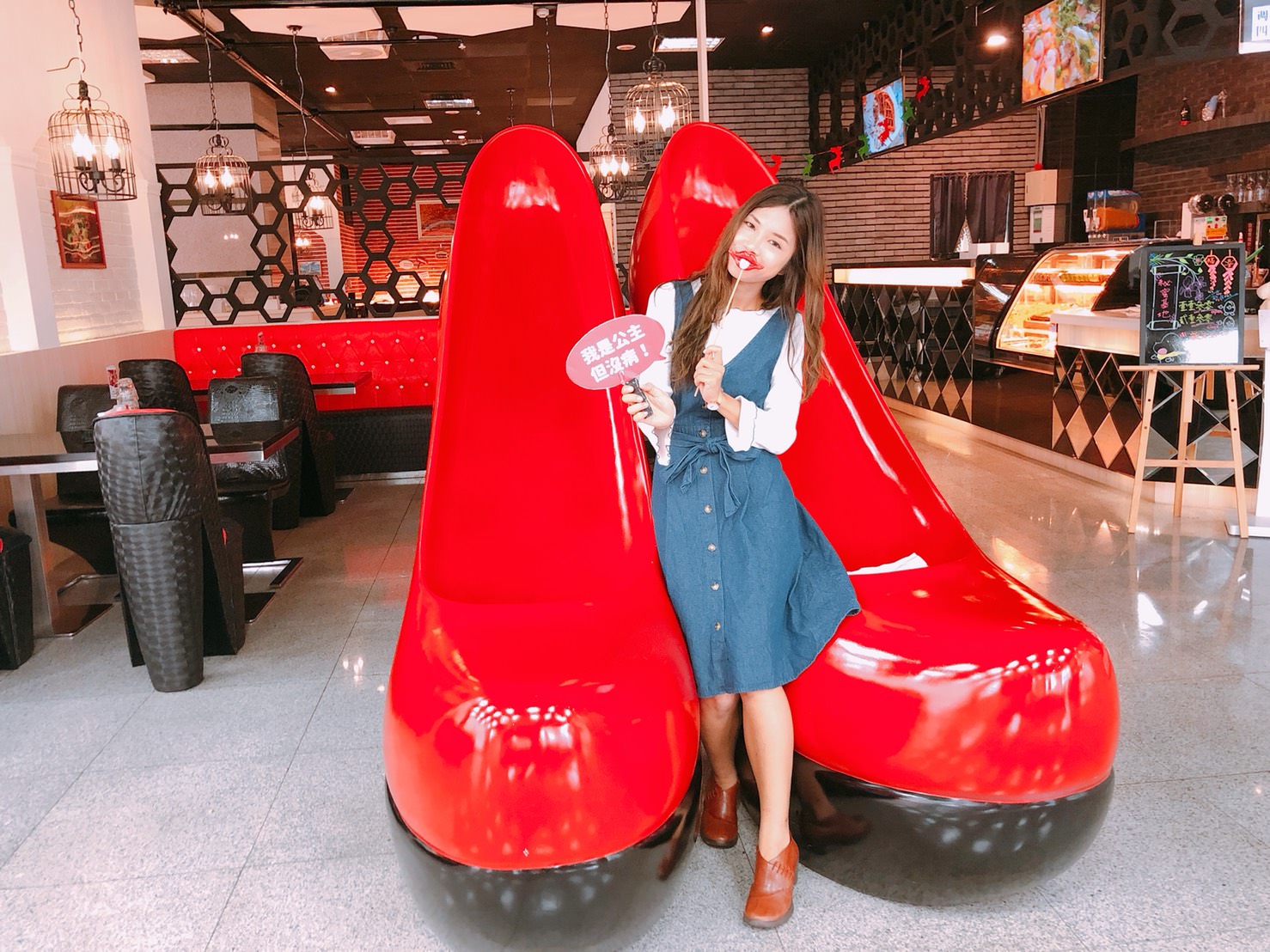 [高雄]秘蜜基地Bestie ltalian-萌萌高跟鞋主題!網美打卡超夯義大利餐廳 - 美食好芃友