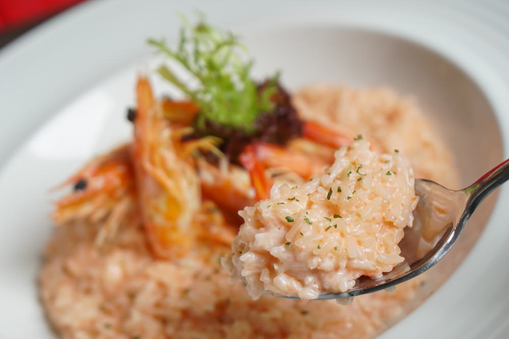 [高雄]秘蜜基地Bestie ltalian-萌萌高跟鞋主題!網美打卡超夯義大利餐廳 - 美食好芃友