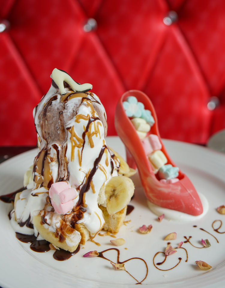 [高雄]秘蜜基地Bestie ltalian-萌萌高跟鞋主題!網美打卡超夯義大利餐廳 - 美食好芃友