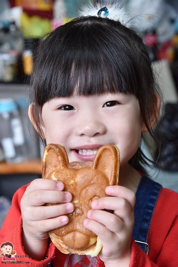 桃園中壢美食-犬首燒-台南超夯甜點來中壢，想吃一定要早點來排隊，IG熱門拍照甜點 @民宿女王芽月-美食.旅遊.全台趴趴走