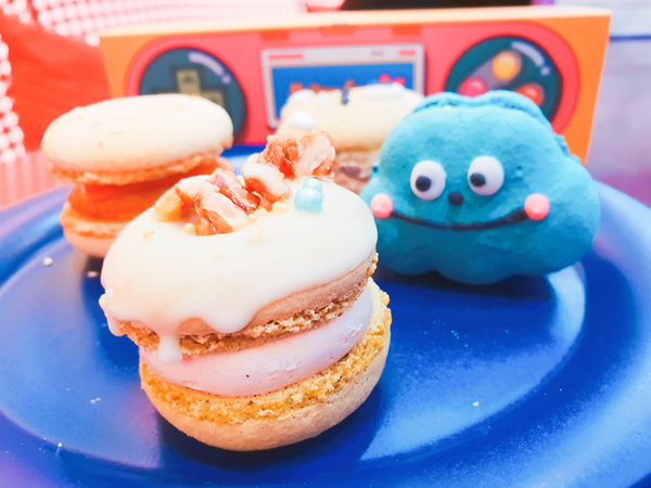 Meltingfinger舔舔手:♪科技大樓。Meltingfinger舔舔手甜點店♬ 玉米濃湯馬卡龍、柴犬馬卡龍