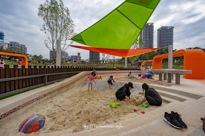 2019桃園最新50公尺溜【風禾公園】免費喔！