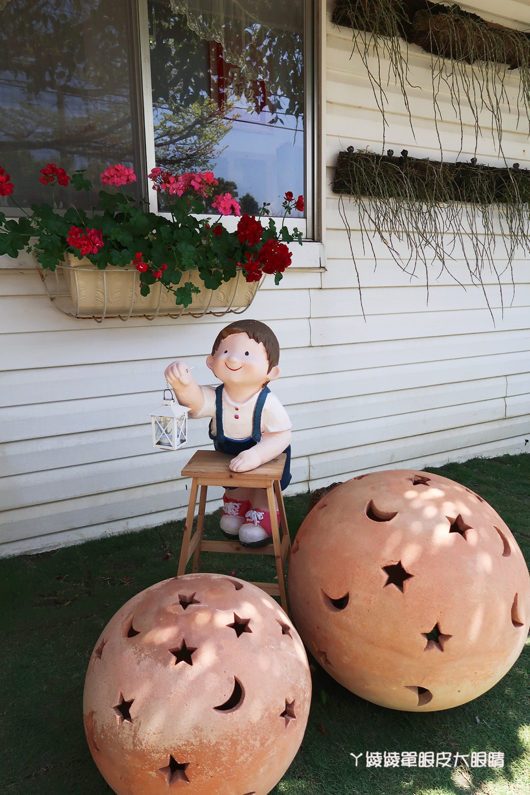 新竹旅遊景點！紫藤花盛開，新埔紫藤居限時開放，免費參觀夢幻紫色花瀑