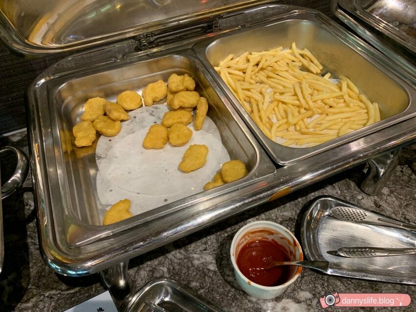 落羽松、櫻花、螢火蟲、繡球花到楓葉,一年四季都有不同自然風景的溫泉度假村。苗栗南庄住宿推薦。丹尼的吃喝玩樂~