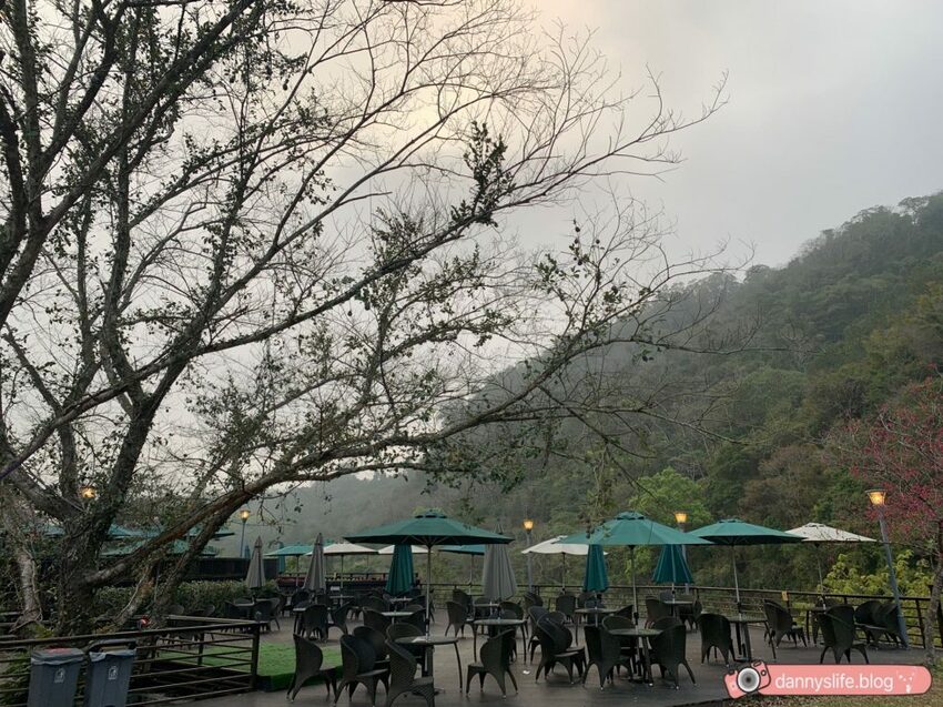 落羽松、櫻花、螢火蟲、繡球花到楓葉,一年四季都有不同自然風景的溫泉度假村。苗栗南庄住宿推薦。丹尼的吃喝玩樂~