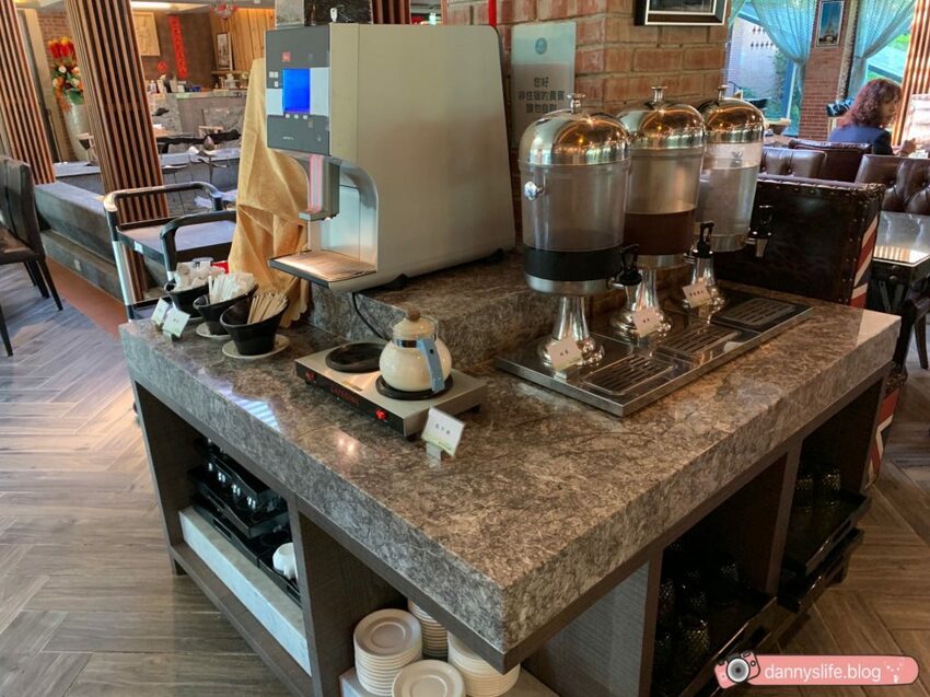 落羽松、櫻花、螢火蟲、繡球花到楓葉,一年四季都有不同自然風景的溫泉度假村。苗栗南庄住宿推薦。丹尼的吃喝玩樂~