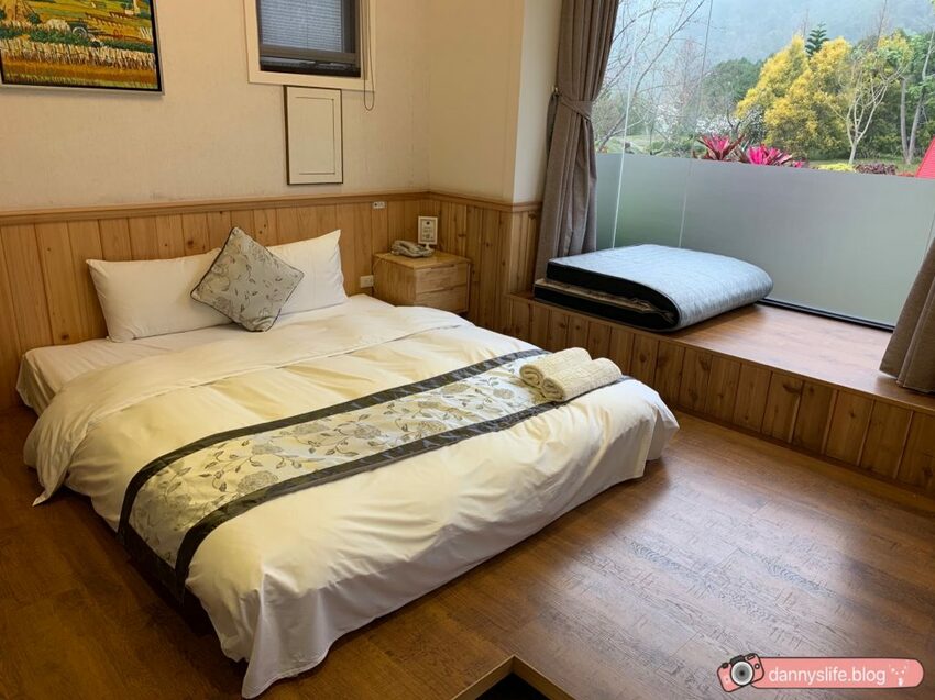 落羽松、櫻花、螢火蟲、繡球花到楓葉,一年四季都有不同自然風景的溫泉度假村。苗栗南庄住宿推薦。丹尼的吃喝玩樂~