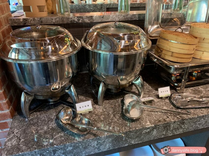 落羽松、櫻花、螢火蟲、繡球花到楓葉,一年四季都有不同自然風景的溫泉度假村。苗栗南庄住宿推薦。丹尼的吃喝玩樂~