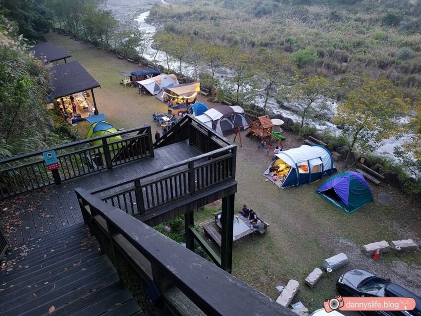 落羽松、櫻花、螢火蟲、繡球花到楓葉,一年四季都有不同自然風景的溫泉度假村。苗栗南庄住宿推薦。丹尼的吃喝玩樂~