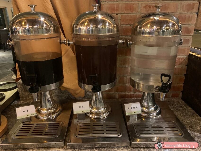 落羽松、櫻花、螢火蟲、繡球花到楓葉,一年四季都有不同自然風景的溫泉度假村。苗栗南庄住宿推薦。丹尼的吃喝玩樂~