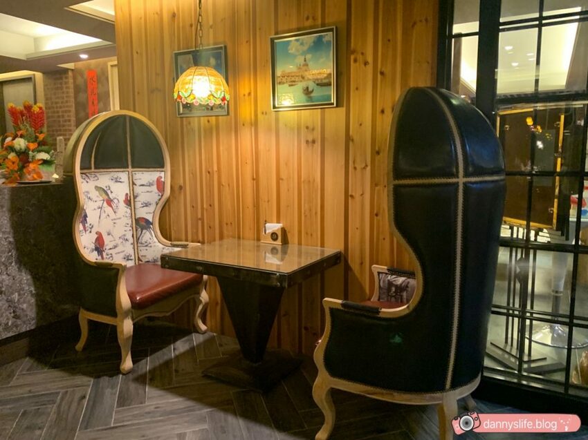 落羽松、櫻花、螢火蟲、繡球花到楓葉,一年四季都有不同自然風景的溫泉度假村。苗栗南庄住宿推薦。丹尼的吃喝玩樂~