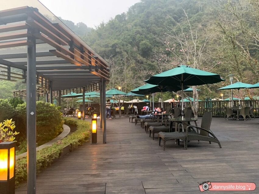 落羽松、櫻花、螢火蟲、繡球花到楓葉,一年四季都有不同自然風景的溫泉度假村。苗栗南庄住宿推薦。丹尼的吃喝玩樂~