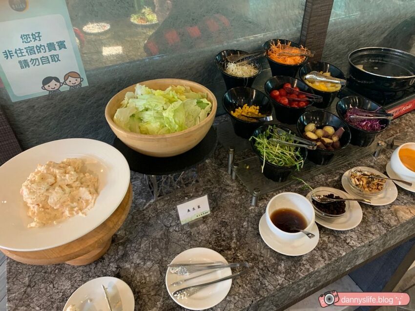 落羽松、櫻花、螢火蟲、繡球花到楓葉,一年四季都有不同自然風景的溫泉度假村。苗栗南庄住宿推薦。丹尼的吃喝玩樂~