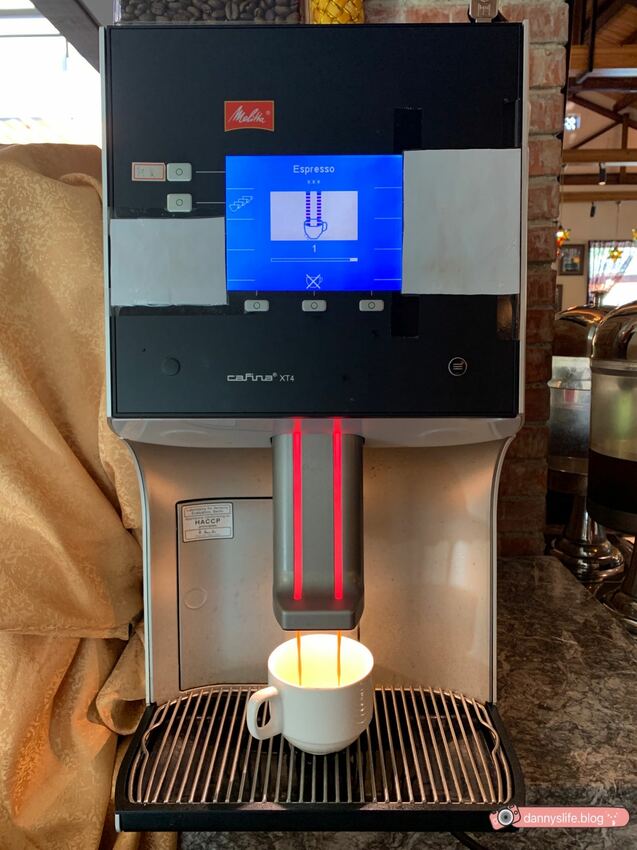 落羽松、櫻花、螢火蟲、繡球花到楓葉,一年四季都有不同自然風景的溫泉度假村。苗栗南庄住宿推薦。丹尼的吃喝玩樂~