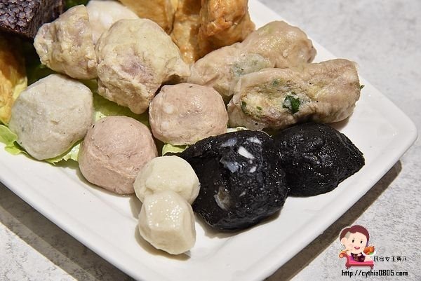 桃園區美食-原創屋石頭火鍋-無油煙的石頭火鍋，湯頭好喝又健康 (邀約) @民宿女王芽月-美食.旅遊.全台趴趴走