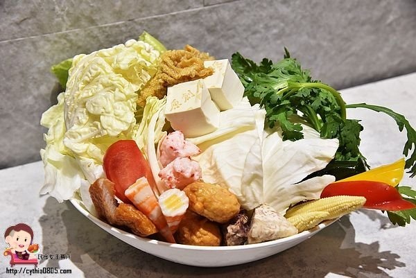 桃園區美食-原創屋石頭火鍋-無油煙的石頭火鍋，湯頭好喝又健康 (邀約) @民宿女王芽月-美食.旅遊.全台趴趴走