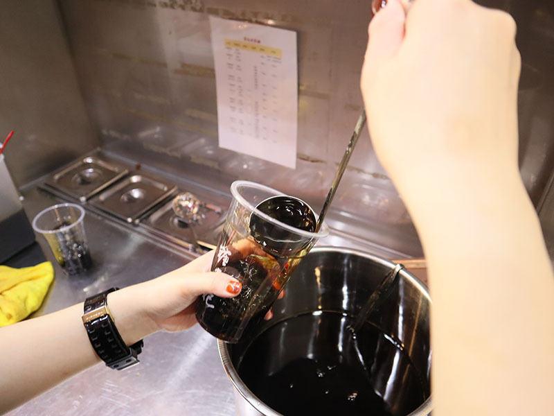 維縈家鄉碳烤雞排/糖貴妃手工黑糖飲/最新超值組合餐:雞排哥貴妃妹強勢回歸/最佳組合最多可省20元