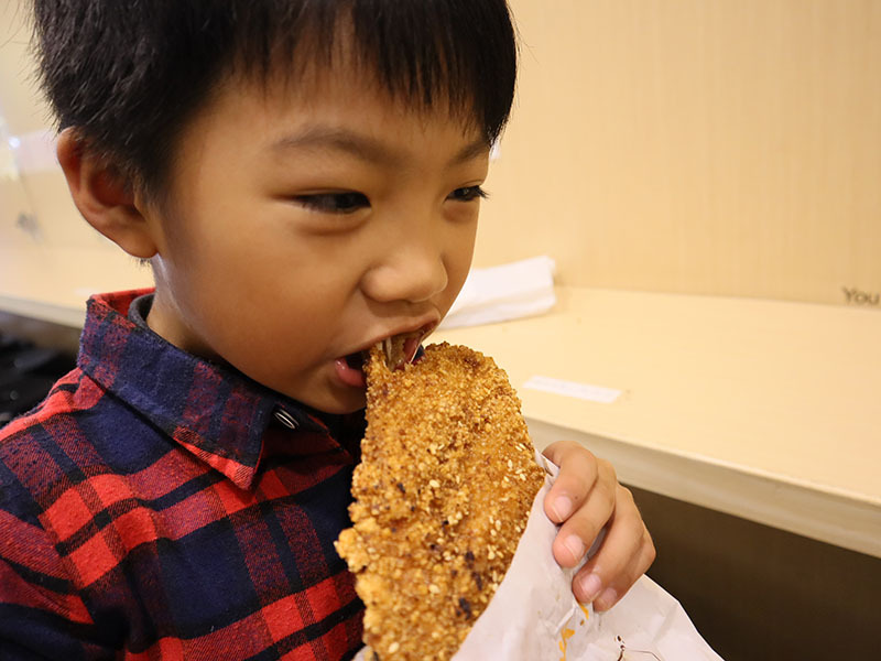 維縈家鄉碳烤雞排/糖貴妃手工黑糖飲/最新超值組合餐:雞排哥貴妃妹強勢回歸/最佳組合最多可省20元