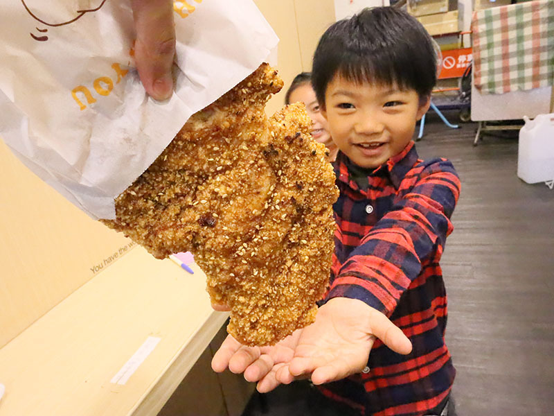 維縈家鄉碳烤雞排/糖貴妃手工黑糖飲/最新超值組合餐:雞排哥貴妃妹強勢回歸/最佳組合最多可省20元