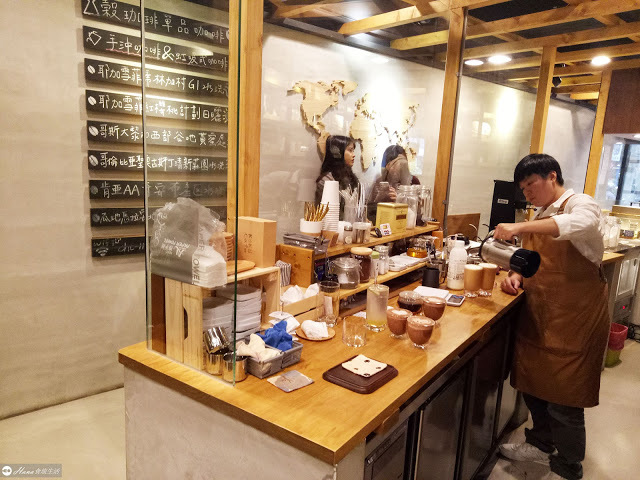 【台北大安】KOKU café 榖珈琲 | 現點現做高人氣舒芙蕾鬆餅 蓬厚鬆軟 濕潤綿密 雞蛋香氣十足