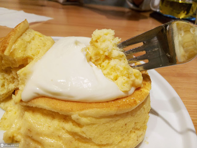 【台北大安】KOKU café 榖珈琲 | 現點現做高人氣舒芙蕾鬆餅 蓬厚鬆軟 濕潤綿密 雞蛋香氣十足