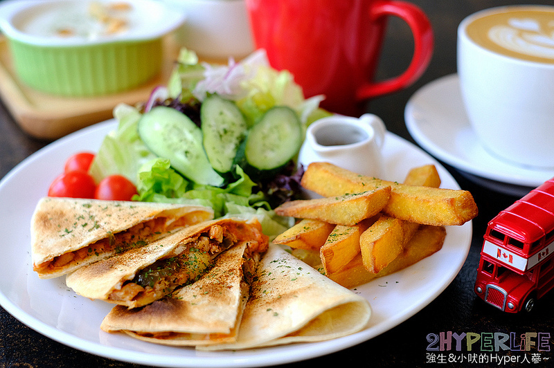 午街貳拾,午街貳拾 台中,午街貳拾 地址,午街貳拾 菜單,午街貳拾 電話,台中咖啡,台中早午餐,台中燉飯,台中甜點,台中美食,台中義大利餐廳,台中義大利麵,台中義式,精明商圈美食 @強生與小吠的Hyper人蔘~