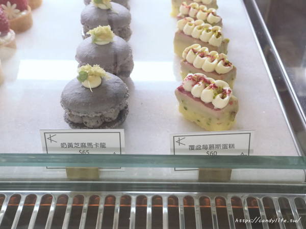 KAKA Pâtisserie・法式甜點・外燴:台中美食│KAKA Pâtisserie・法式甜點・外燴〃隱身在弄裡的可愛法式甜點,mini小塔可愛又好吃~