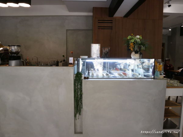 KAKA Pâtisserie・法式甜點・外燴:台中美食│KAKA Pâtisserie・法式甜點・外燴〃隱身在弄裡的可愛法式甜點,mini小塔可愛又好吃~