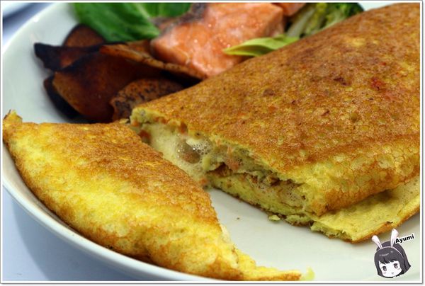 黑犬 Black Doggy：[食記]►台北士林區◄超人氣漫畫風格餐廳－黑犬BLACK DOGGY /舒芙蕾歐姆蛋系列/日式舒芙蕾/小犬氣泡飲/奶油空心餅