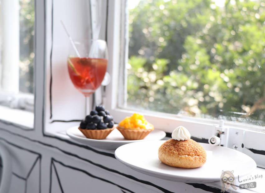 士林餐廳推薦》黑犬-黑白漫畫風餐廳,又美又好吃的清新空間 - Lexies Blog,寫食派