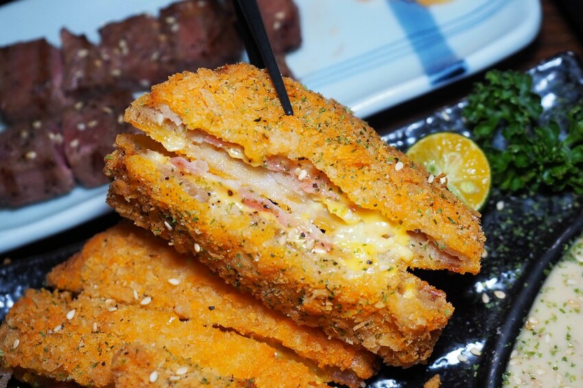 破千google評論4.8高分,隱身通化街夜市裡的人氣串燒居酒屋,捷運信義安和站美食推薦♥樂氣串燒居酒屋♥