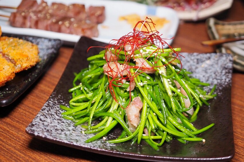 破千google評論4.8高分,隱身通化街夜市裡的人氣串燒居酒屋,捷運信義安和站美食推薦♥樂氣串燒居酒屋♥