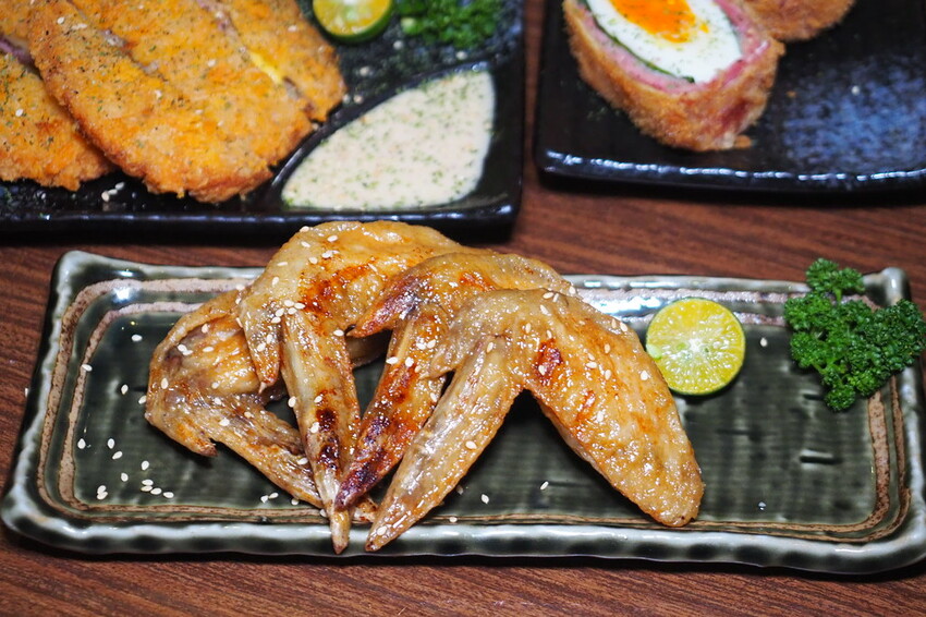 破千google評論4.8高分,隱身通化街夜市裡的人氣串燒居酒屋,捷運信義安和站美食推薦♥樂氣串燒居酒屋♥