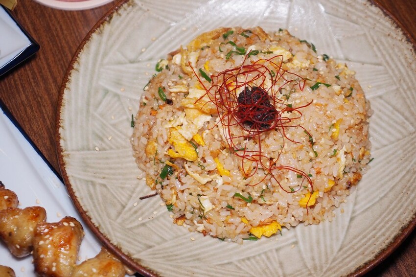 破千google評論4.8高分,隱身通化街夜市裡的人氣串燒居酒屋,捷運信義安和站美食推薦♥樂氣串燒居酒屋♥