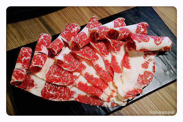 【台北美食】湯廠Soup Factory - 國父紀念館火鍋/特色湯頭✖️台北市長也來吃❤️東區火鍋推薦/副餐無限供應 - 捷運國父紀念館站