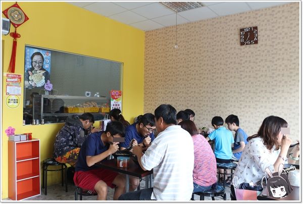 劉妹鍋燒意麵(大通總店)：[食記]►台南歸仁區◄劉妹鍋燒意麵/味噌龍蝦/豪華海鮮/平價隱藏版美食/多種口味選擇多