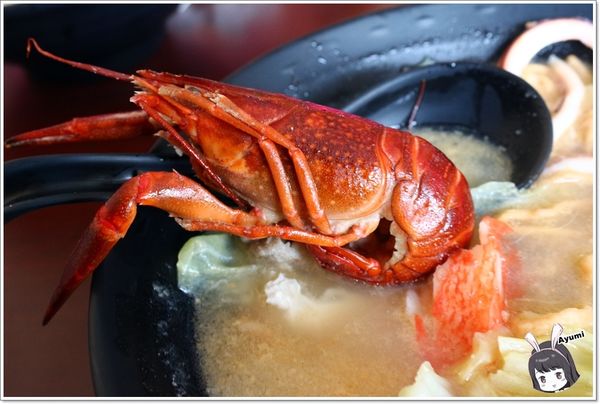 劉妹鍋燒意麵(大通總店)：[食記]►台南歸仁區◄劉妹鍋燒意麵/味噌龍蝦/豪華海鮮/平價隱藏版美食/多種口味選擇多