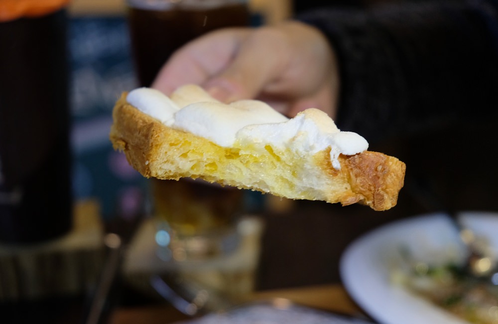 [台南]中西 越后屋西門店 林老師奶茶茶濃香醇 韓式炸雞 養生粥 鮪魚起士厚片吐司