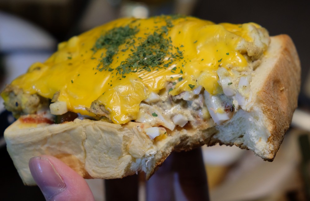 [台南]中西 越后屋西門店 林老師奶茶茶濃香醇 韓式炸雞 養生粥 鮪魚起士厚片吐司