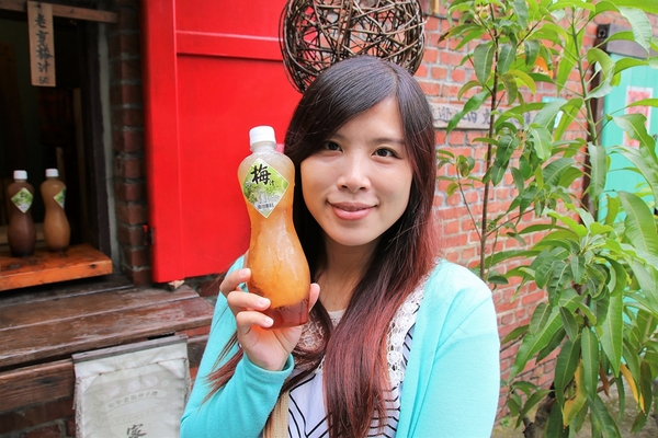 蜜餞物產館:【台南安平區景點】蜜餞物產館~懷舊傳統三合院建築 結合在地當季水果製成 手作創新精品小物