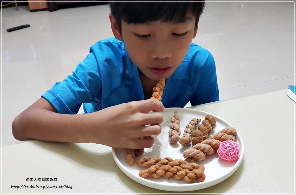 小琉球第一家寶哥手作烘炸麻花捲創始品牌 43.jpg