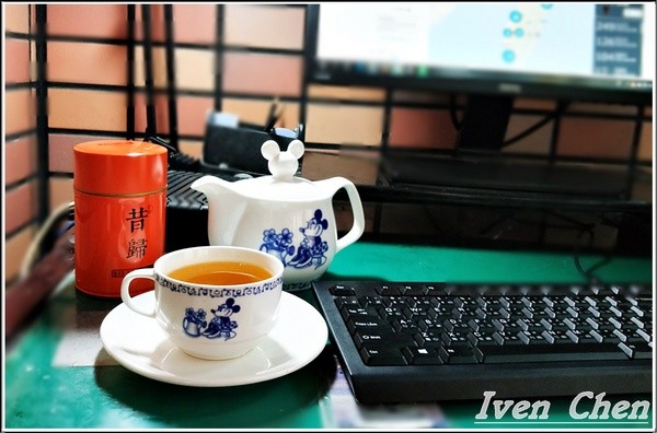 昔歸普耳茶(生茶)-勐海縣楊聘號茶葉有限公司: 《普洱茶(生茶)茗茶記》茶香豐滿\生津回甘餘韻迷人\大陸友人來台的拌手禮-昔歸的普洱茶(生茶)\『勐海縣楊聘號』